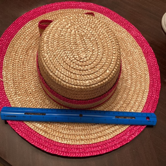 Straw Hat with Pink bow and trim - Picture 7 of 9